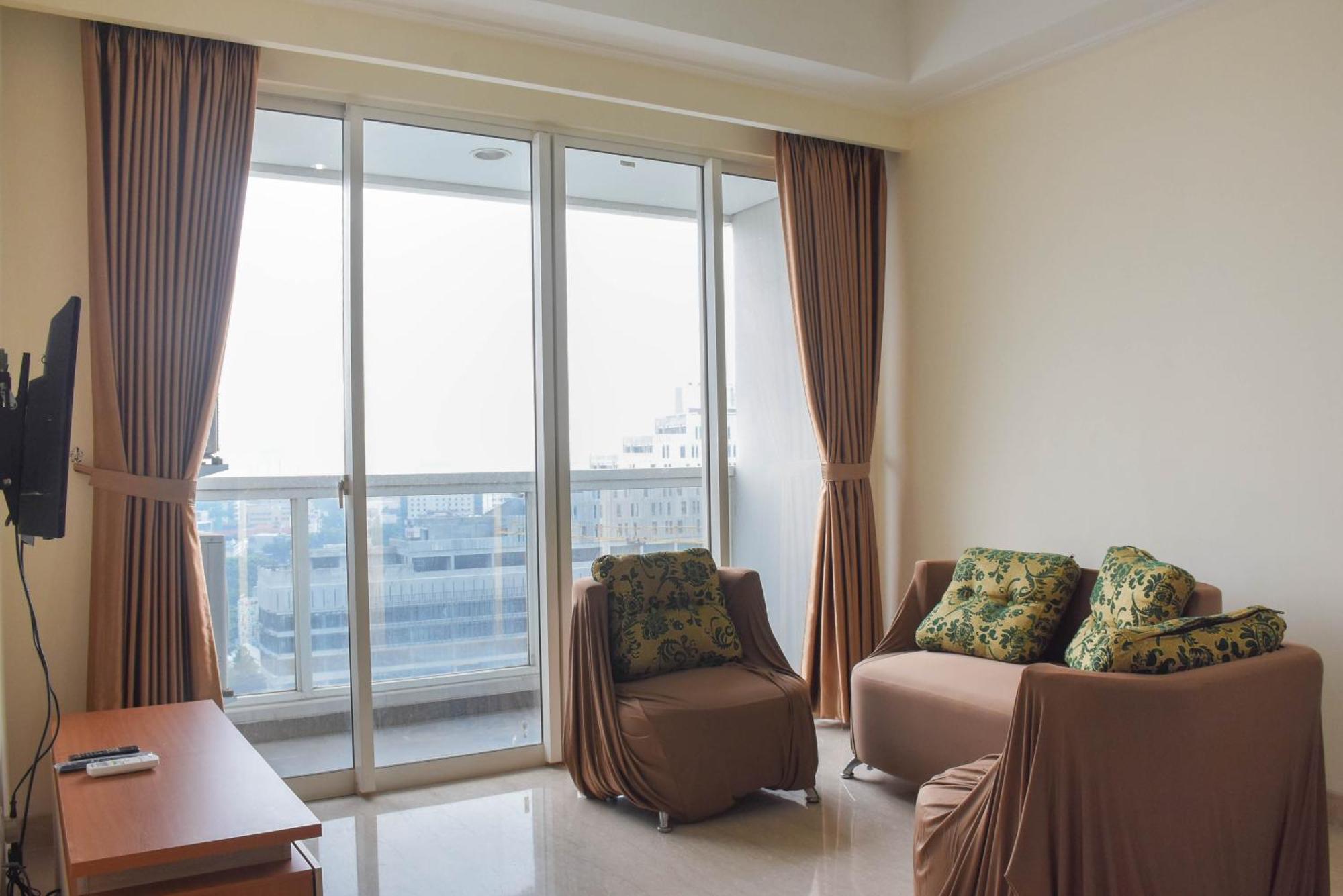 Comfort 1br With Office At Menteng Park By Travelio Pangsapuri